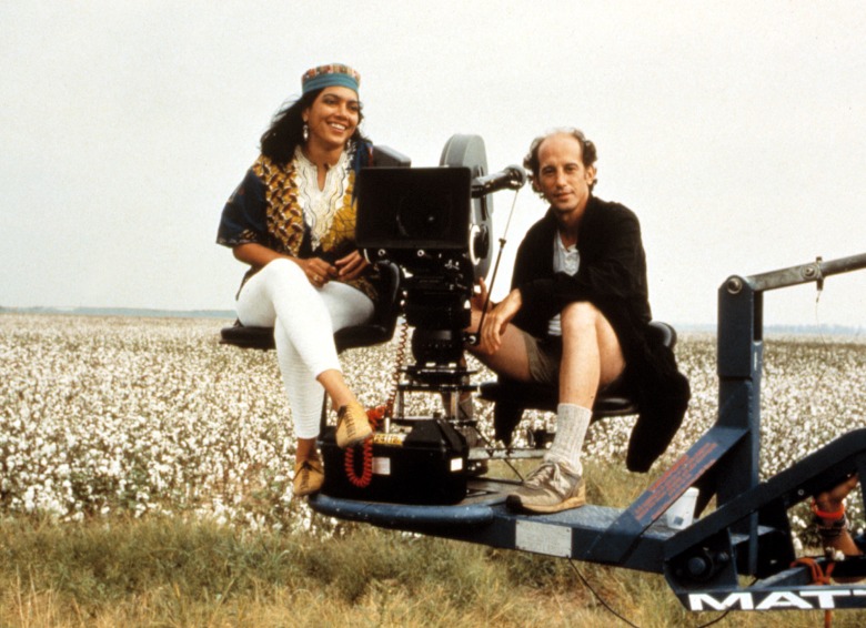 MIRA NAIR, dirigiendo 'Mississippi Masala', con el director de fotografía Edward Lachman, c.  1991