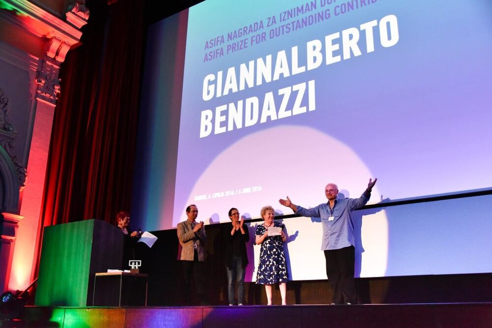 Bendazzi fue honrado con un premio ASIFA por el trabajo de su vida en la animación en 2016. 